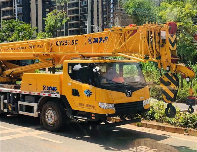 钟山县大件设备吊装租赁吊车